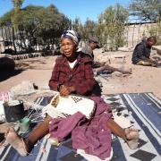 Ombili Körbe flechten